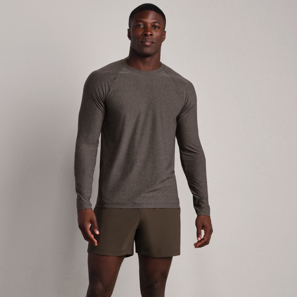 RHONE Gray Long Sleeve Tee Size M